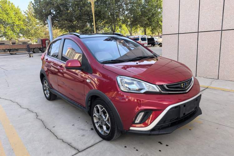 Used Geely Auto Vision X1 2017 1.3L Automatic Fun Edition Exterior 2