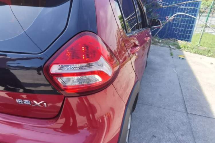 Used Geely Auto Vision X1 2017 1.3L Automatic Player Edition Exterior 3