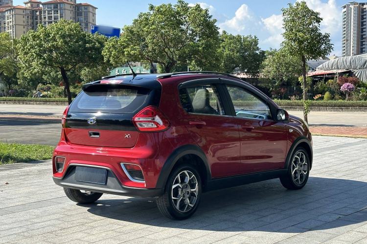 Used Geely Auto Vision X1 2017 1.3L Automatic Player Edition Exterior 3