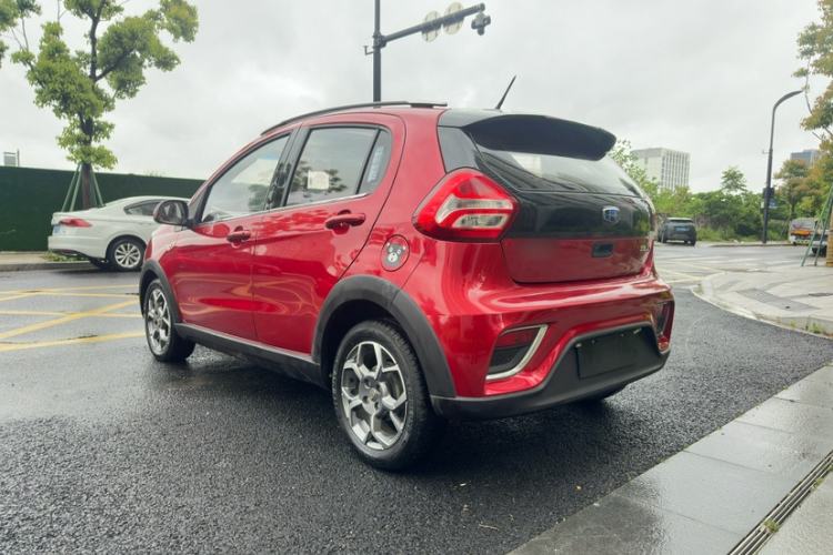 Used Geely Auto Vision X1 2017 1.3L Automatic Player Edition Exterior 3