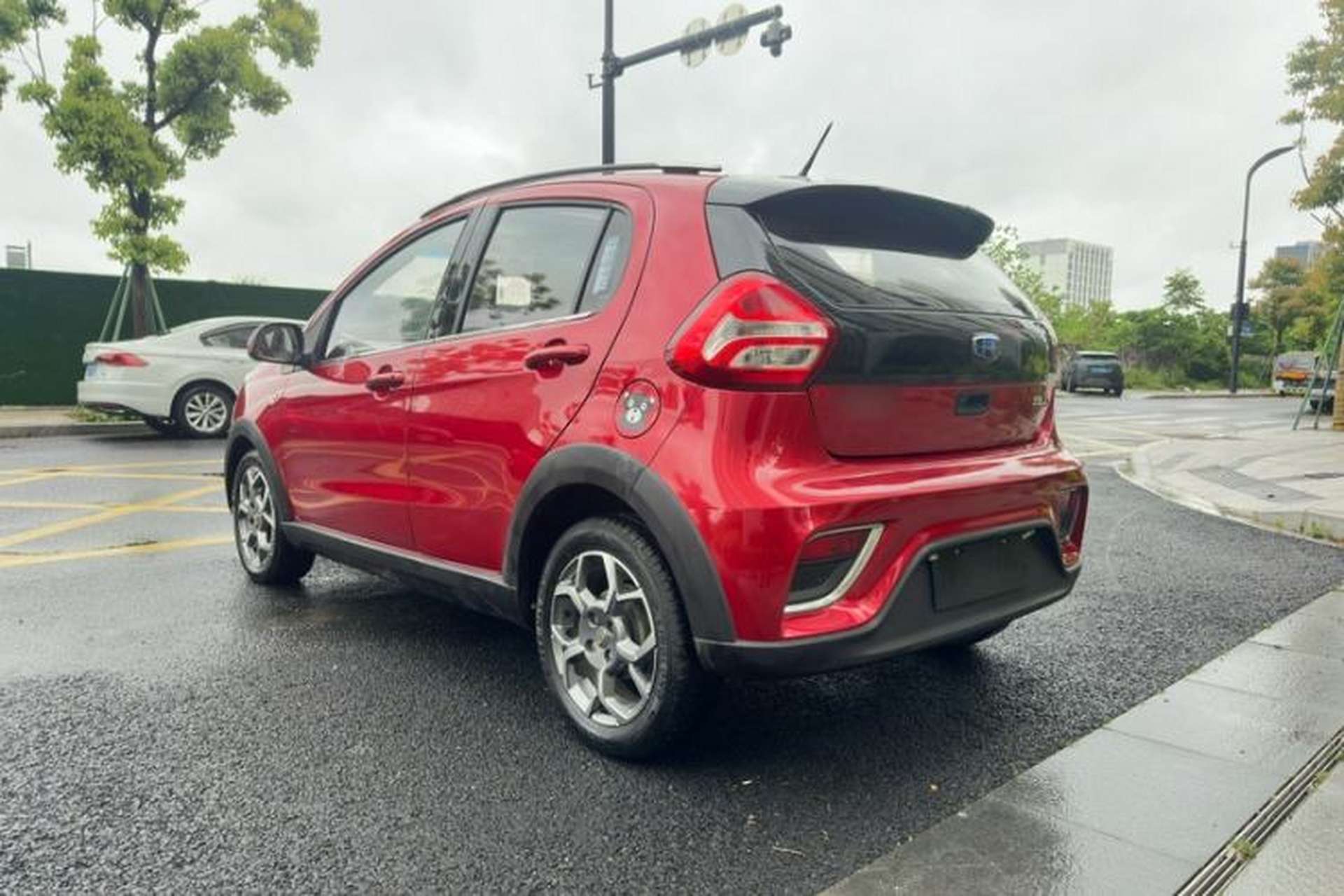 Used Geely Auto Vision X1 2017 1.3L Automatic Player Edition Exterior 3