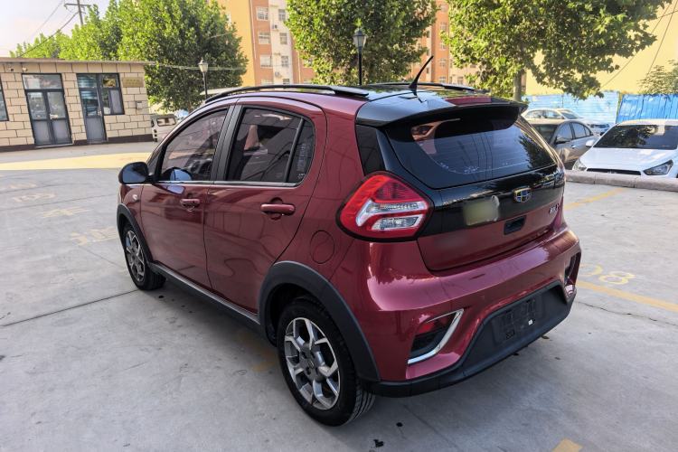 Used Geely Auto Vision X1 2017 1.3L Automatic Fun Edition Exterior 3