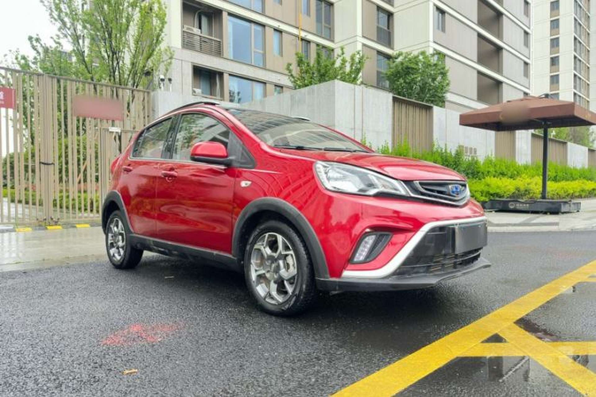 Used Geely Auto Vision X1 2017 1.3L Automatic Player Edition Exterior 4