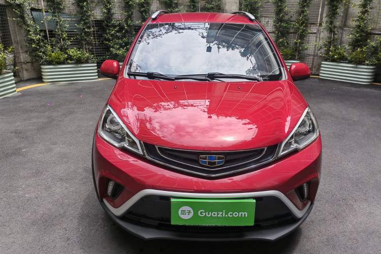 Used Geely Auto Vision X1 2017 1.3L Automatic Fun Edition Exterior 4