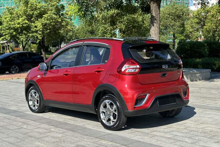 Used Geely Auto Vision X1 2017 1.3L Automatic Player Edition Exterior 5