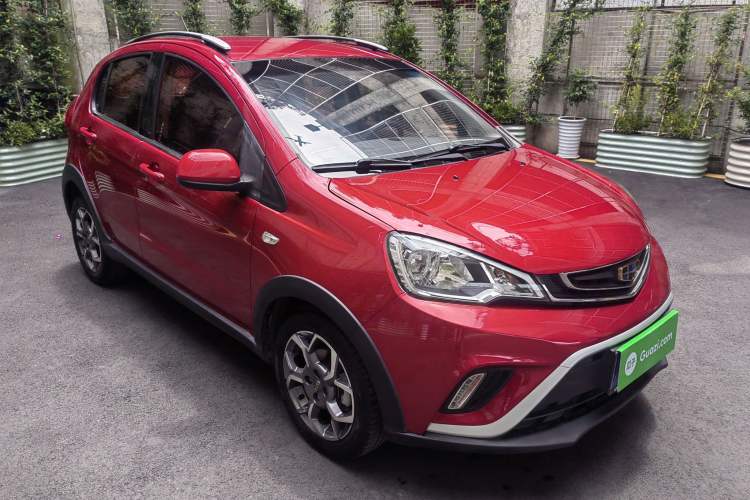 Used Geely Auto Vision X1 2017 1.3L Automatic Fun Edition Exterior 5