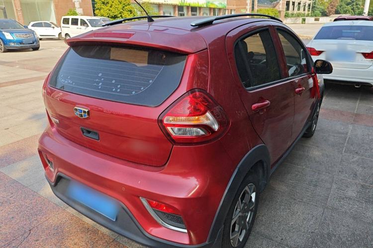 Used Geely Auto Vision X1 2017 1.3L Manual Frenzy Edition Exterior 5