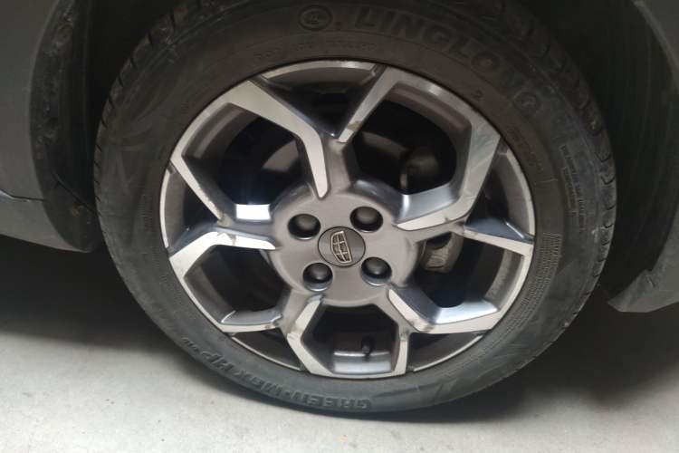 Used Geely Auto Vision X1 2017 1.3L Automatic Player Edition Exterior 7