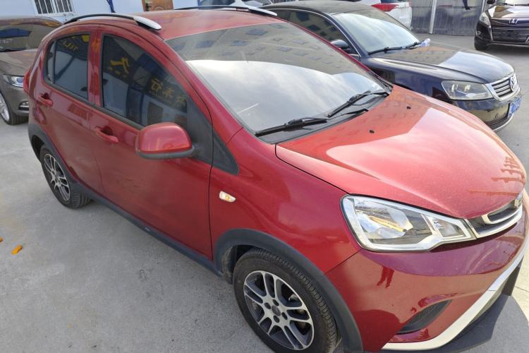Used Geely Auto Vision X1 2017 1.3L Manual Frenzy Edition Front Right 45 Deg