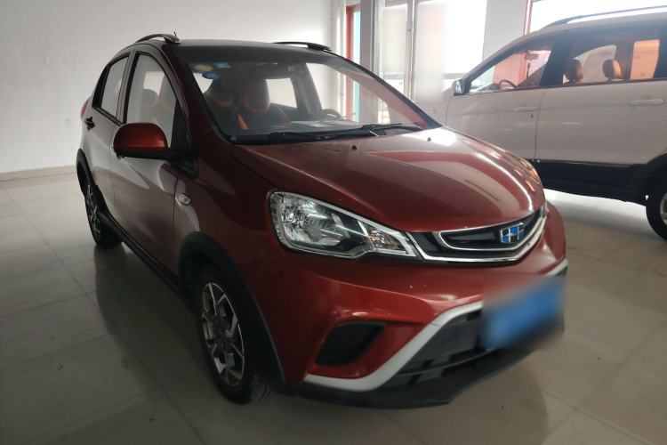 Used Geely Auto Vision X1 2017 1.3L Manual Frenzy Edition Front Right 45 Deg