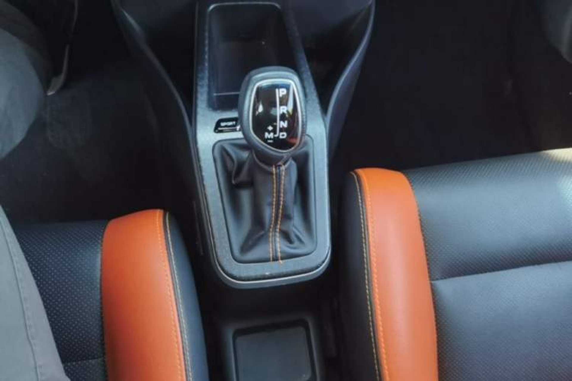 Used Geely Auto Vision X1 2017 1.3L Automatic Player Edition Gear Lever