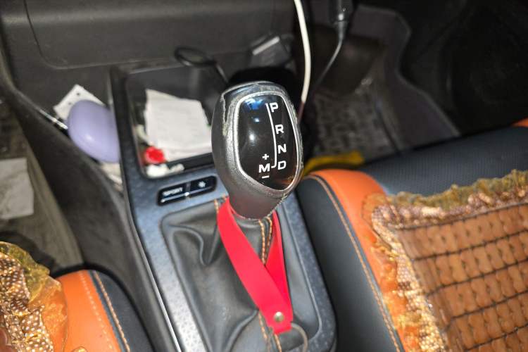 Used Geely Auto Vision X1 2017 1.3L Automatic Player Edition Gear Lever