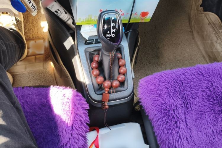 Used Geely Auto Vision X1 2017 1.3L Automatic Player Edition Gear Lever