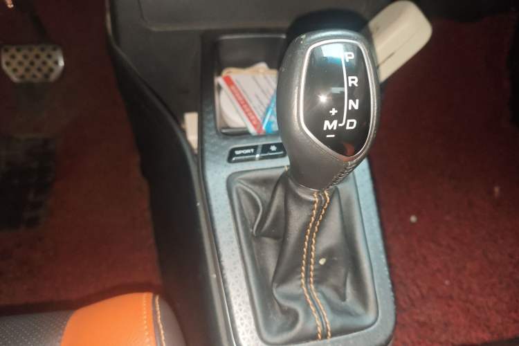 Used Geely Auto Vision X1 2017 1.3L Automatic Player Edition Gear Lever