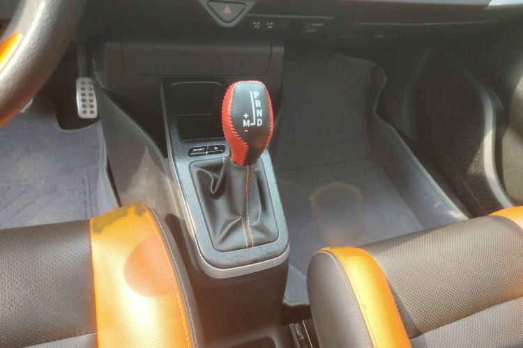 Used Geely Auto Vision X1 2017 1.3L Automatic Player Edition Gear Lever