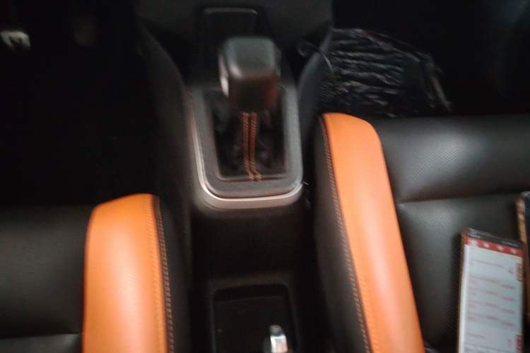 Used Geely Auto Vision X1 2017 1.3L Manual Frenzy Edition Gear Lever