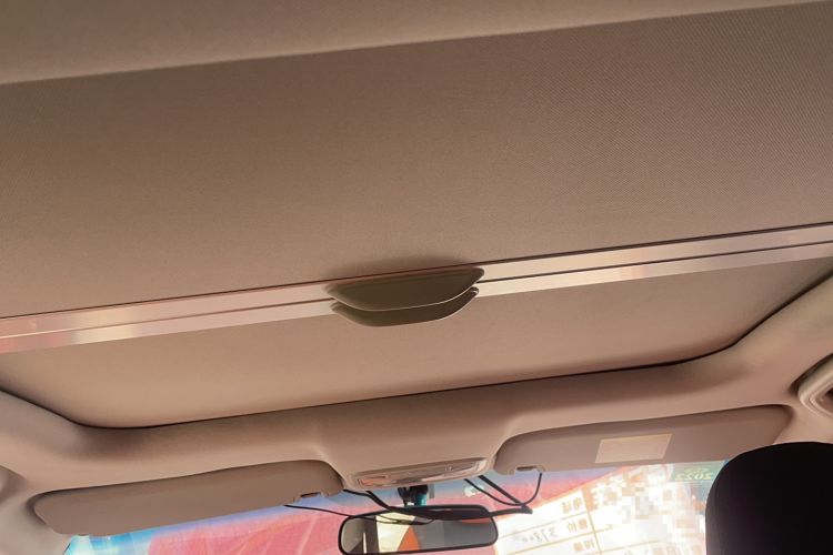 Used Geely Auto Vision X1 2017 1.3L Automatic Player Edition Headliner
