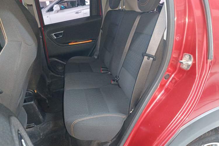 Used Geely Auto Vision X1 2017 1.3L Automatic Fun Edition Interior 1