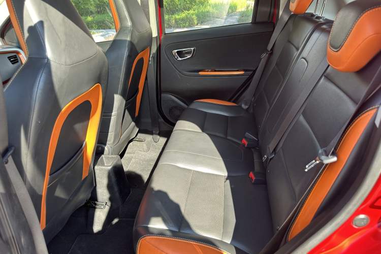 Used Geely Auto Vision X1 2017 1.3L Automatic Player Edition Interior 3