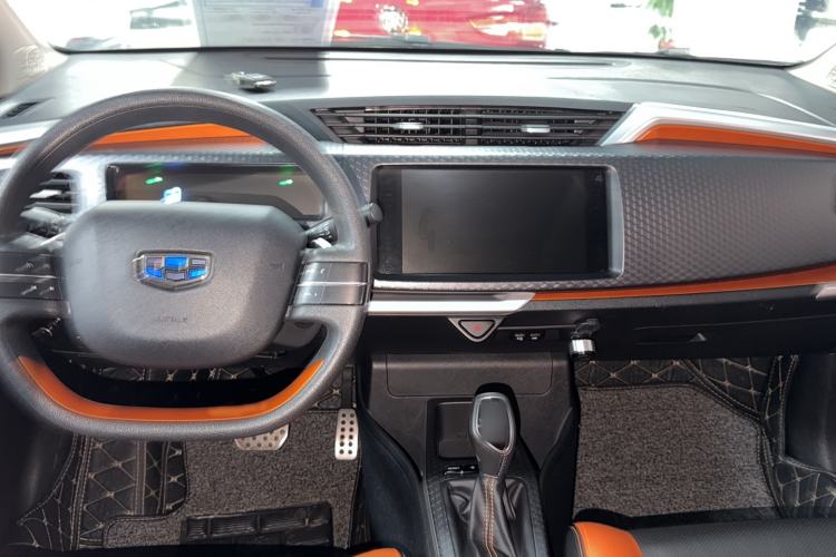 Used Geely Auto Vision X1 2017 1.3L Automatic Player Edition Interior 3