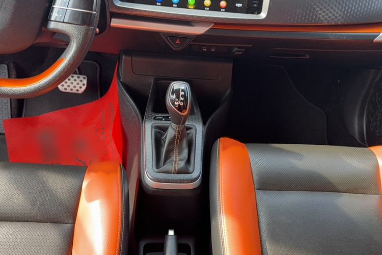 Used Geely Auto Vision X1 2017 1.3L Automatic Player Edition Interior 4