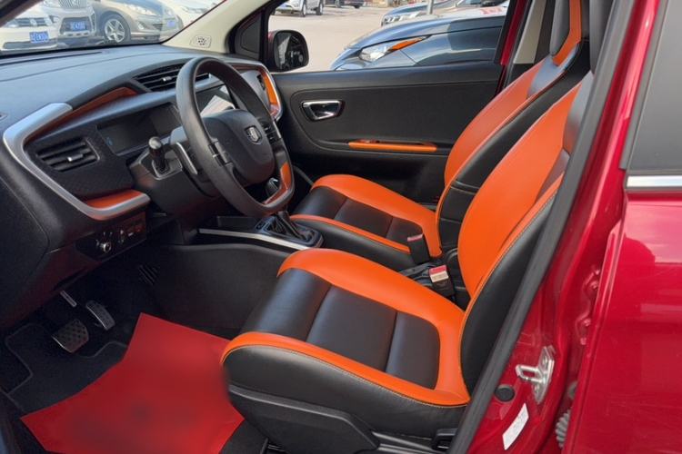 Used Geely Auto Vision X1 2017 1.3L Automatic Player Edition Interior 5