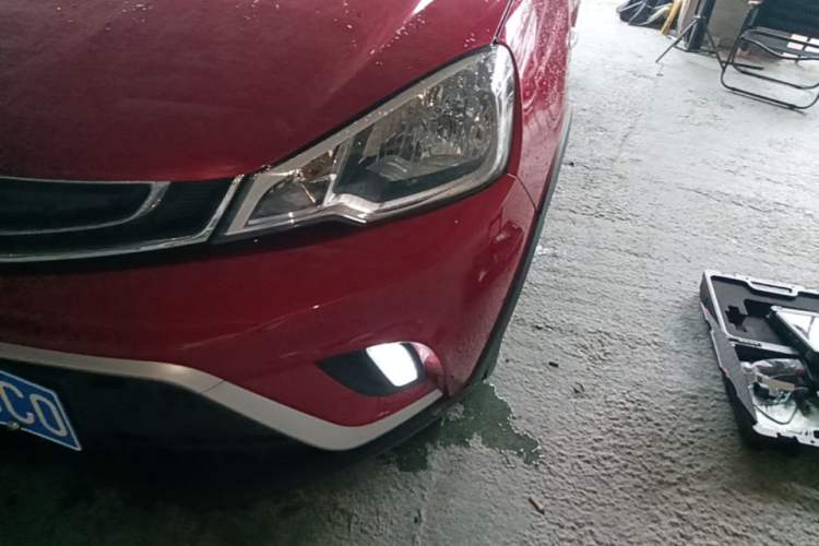 Used Geely Auto Vision X1 2017 1.3L Automatic Player Edition Left Front Headlight