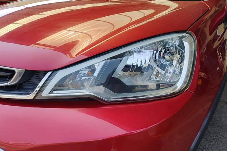 Used Geely Auto Vision X1 2017 1.3L Automatic Fun Edition Left Front Headlight