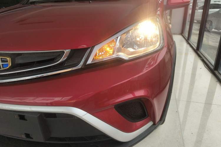 Used Geely Auto Vision X1 2017 1.3L Manual Frenzy Edition Left Front Headlight