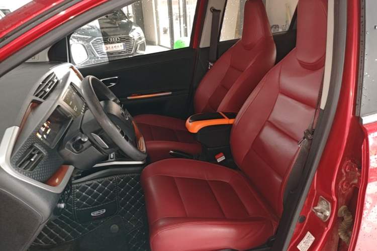 Used Geely Auto Vision X1 2017 1.3L Automatic Fun Edition Left Front Seat