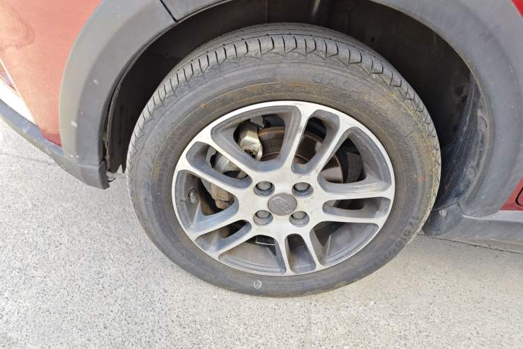 Used Geely Auto Vision X1 2017 1.3L Manual Frenzy Edition Left Front Wheel Hub