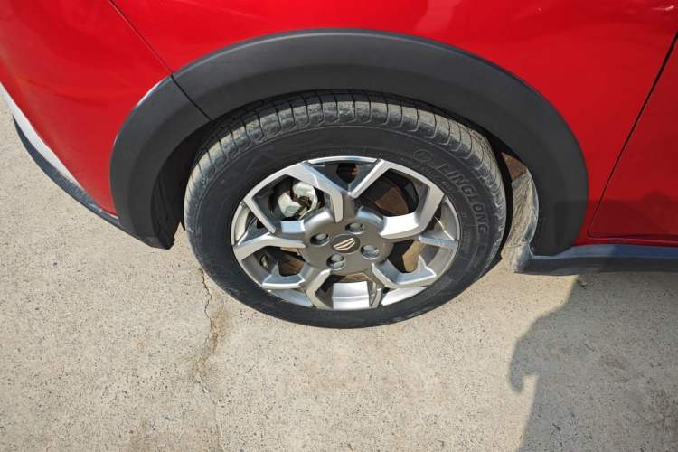 Used Geely Auto Vision X1 2017 1.3L Automatic Fun Edition Left Front Wheel Hub