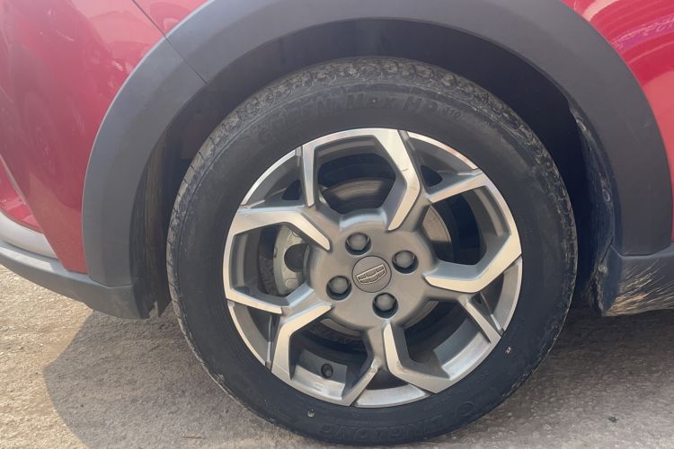 Used Geely Auto Vision X1 2017 1.3L Automatic Player Edition Left Front Wheel Hub