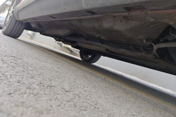 Used Geely Auto Vision X1 2017 1.3L Manual Frenzy Edition Left Side Sill