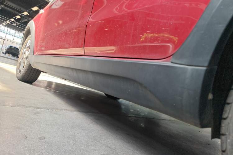 Used Geely Auto Vision X1 2017 1.3L Automatic Fun Edition Left Side Sill