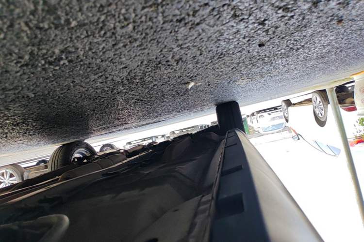 Used Geely Auto Vision X1 2017 1.3L Automatic Fun Edition Left Side Sill