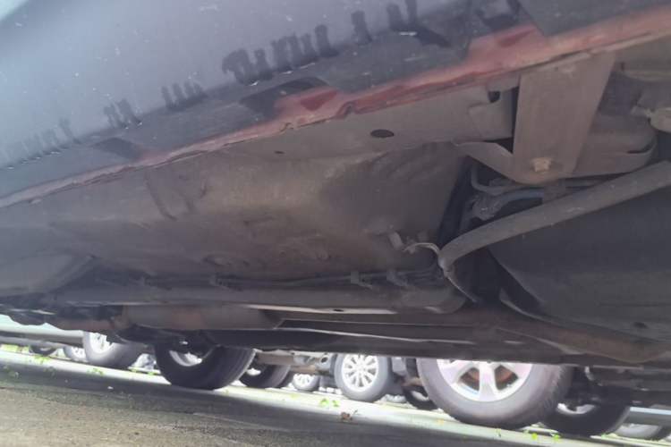 Used Geely Auto Vision X1 2017 1.3L Automatic Player Edition Left Side Sill