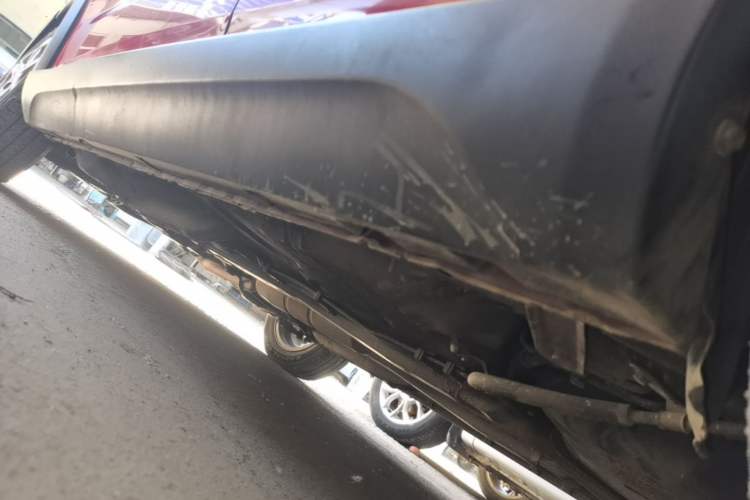 Used Geely Auto Vision X1 2017 1.3L Automatic Player Edition Left Side Sill