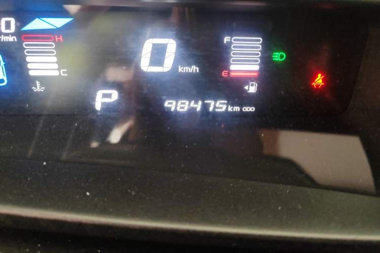 Used Geely Auto Vision X1 2017 1.3L Automatic Fun Edition Odometer Close Up
