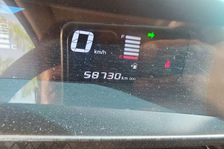 Used Geely Auto Vision X1 2017 1.3L Manual Frenzy Edition Odometer Close Up