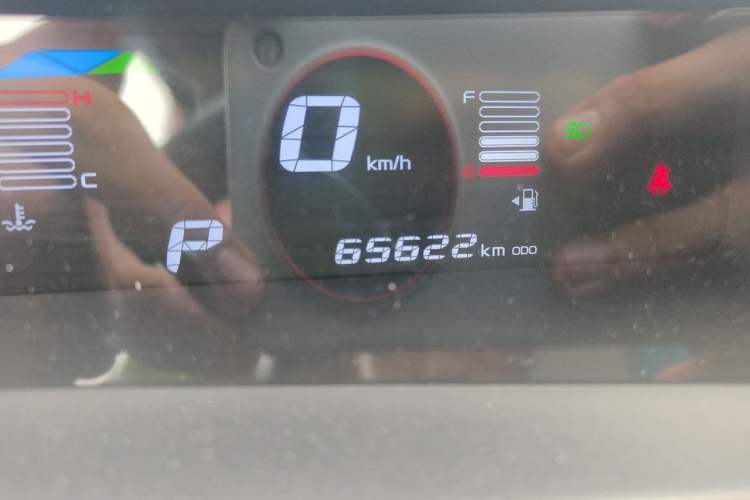 Used Geely Auto Vision X1 2017 1.3L Automatic Player Edition Odometer Close Up