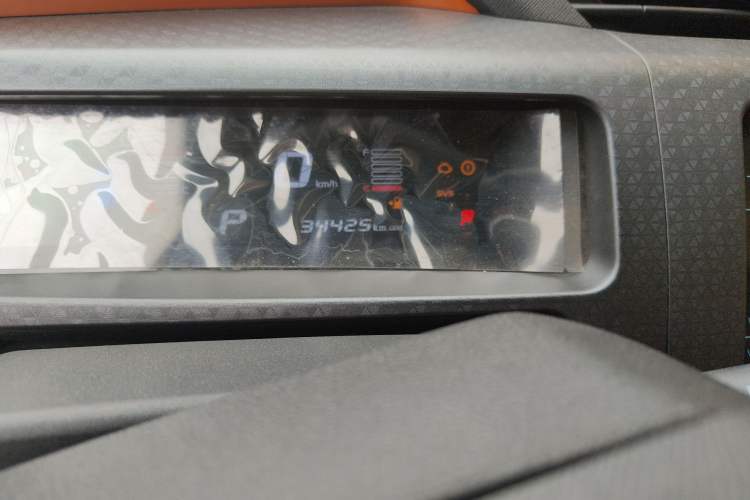 Used Geely Auto Vision X1 2017 1.3L Automatic Player Edition Odometer Close Up