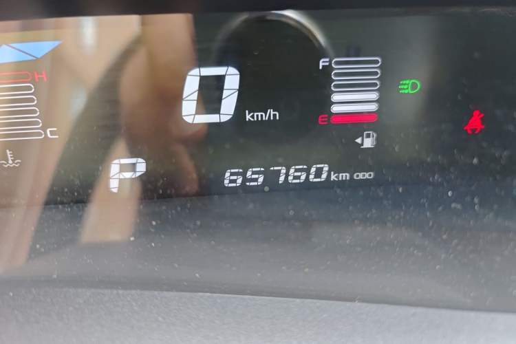 Used Geely Auto Vision X1 2017 1.3L Automatic Fun Edition Odometer Close Up