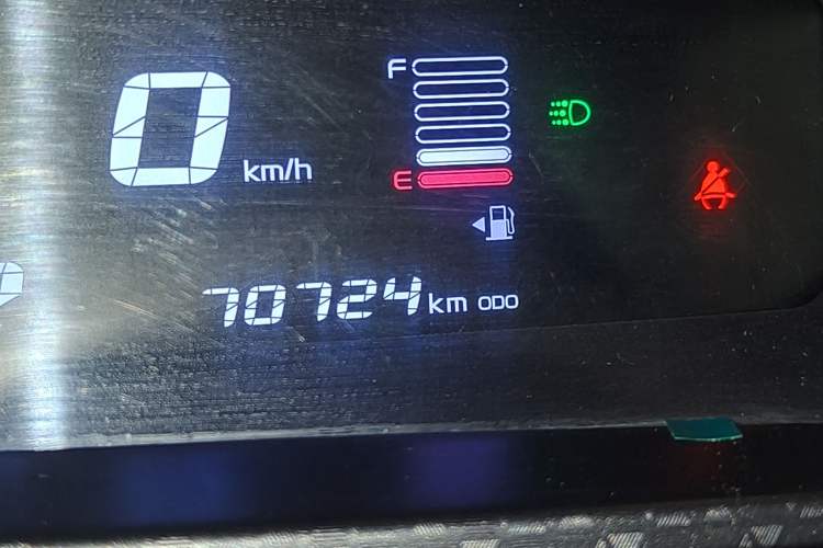 Used Geely Auto Vision X1 2017 1.3L Automatic Player Edition Odometer Close Up