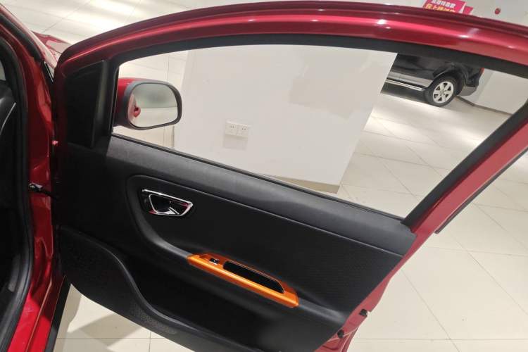 Used Geely Auto Vision X1 2017 1.3L Automatic Fun Edition Right Front Door Interior