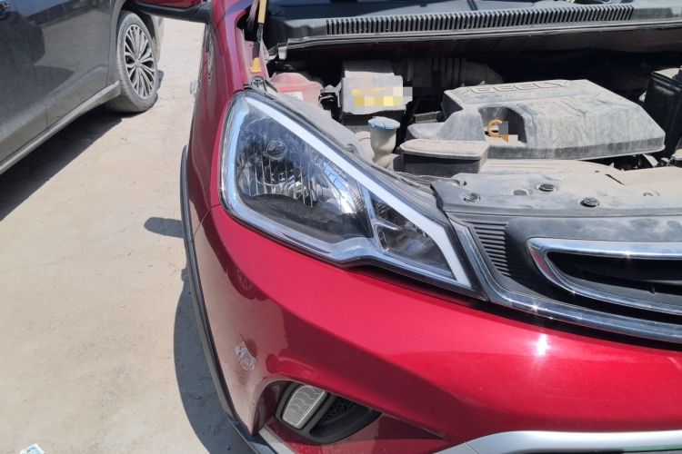 Used Geely Auto Vision X1 2017 1.3L Automatic Player Edition Right Front Headlight