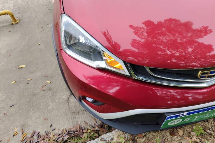 Used Geely Auto Vision X1 2017 1.3L Automatic Player Edition Right Front Headlight