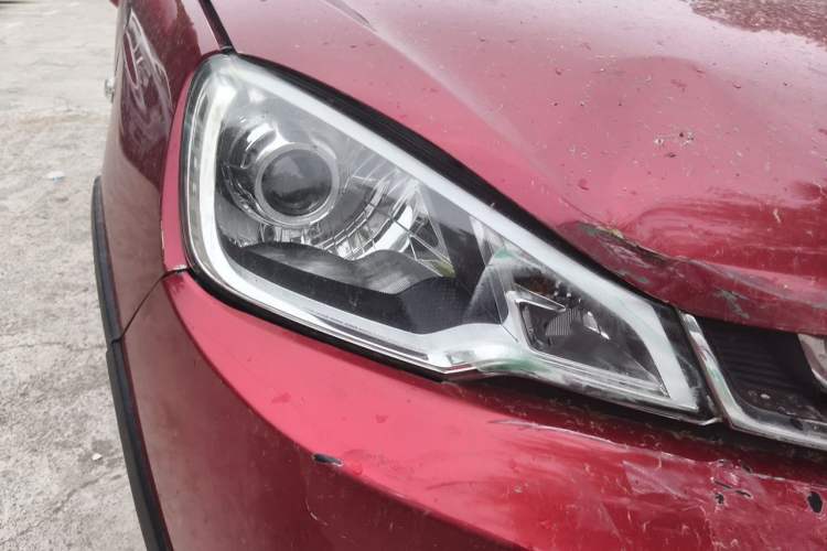 Used Geely Auto Vision X1 2017 1.3L Automatic Fun Edition Right Front Headlight