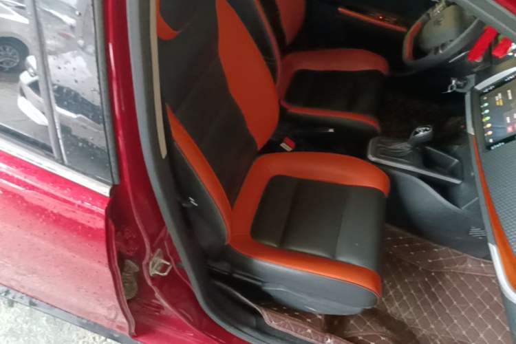 Used Geely Auto Vision X1 2017 1.3L Automatic Player Edition Right Front Seat