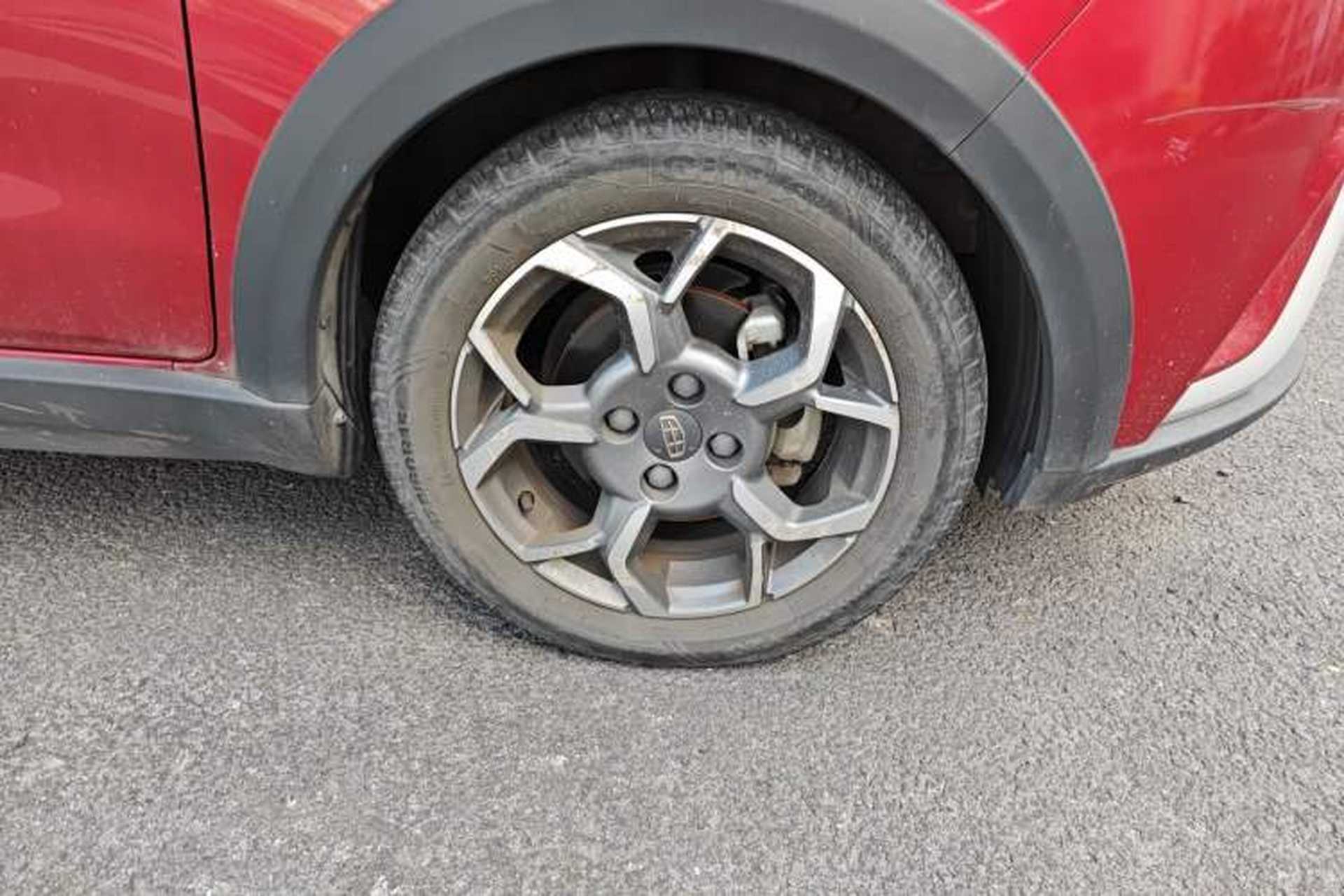 Used Geely Auto Vision X1 2017 1.3L Manual Frenzy Edition Right Front Wheel Hub